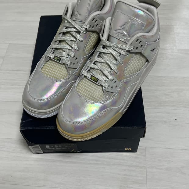 우먼 260 조던 4 펄 화이트