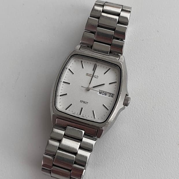 Seiko 세이코 스피릿 쿼츠 스퀘어 데이데이트