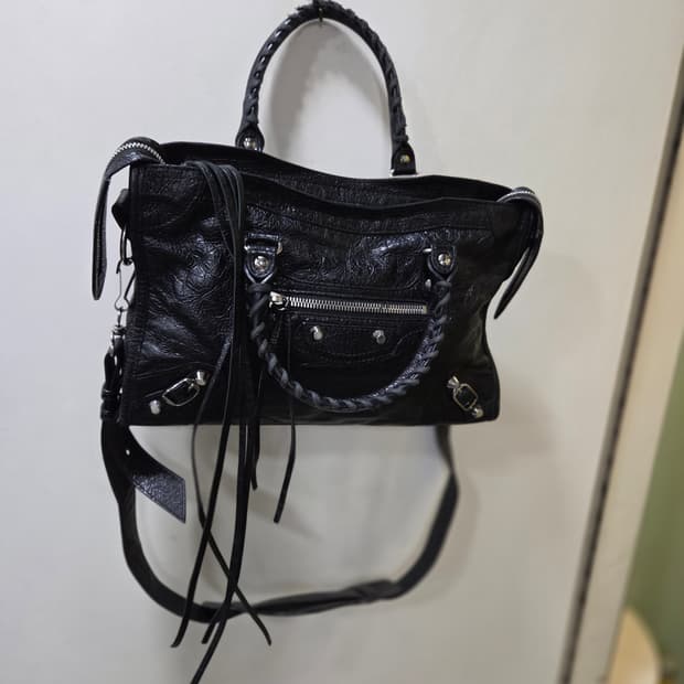 발렌시아가 모터백 미듐