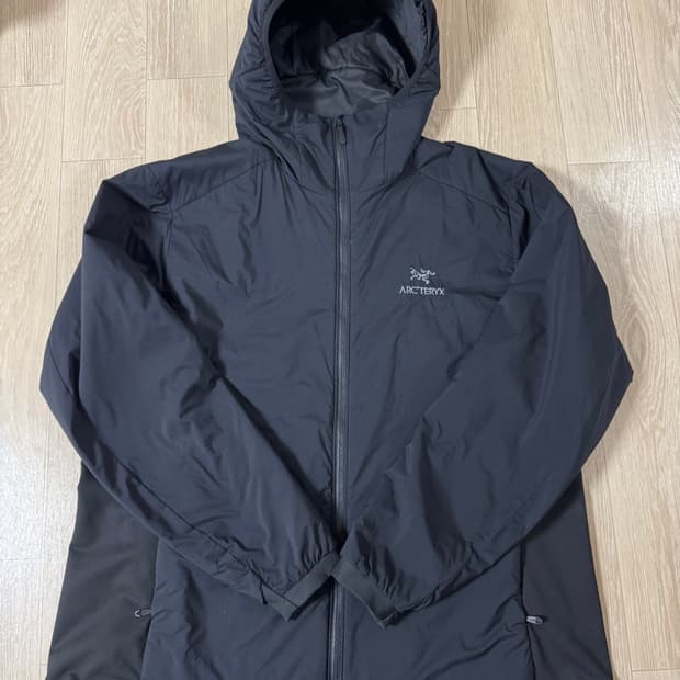 2XL 아크테릭스 아톰 후디 바람막이 블랙 / lt 세륨