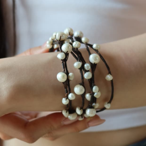 layered pearl bracelet
