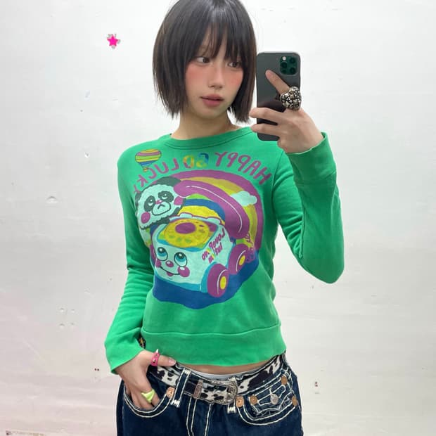 Love Revolution Panda Green Sweatshirt