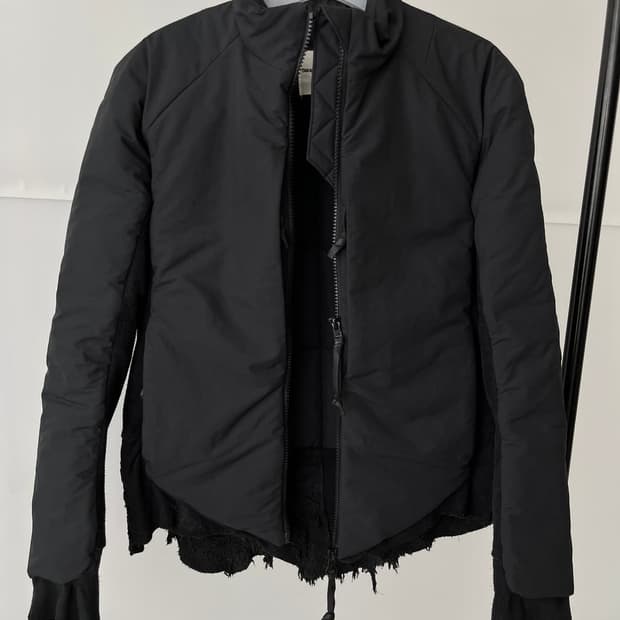 솔로이스트 사슴가죽 봄버 50사이즈 이상 구매합니다