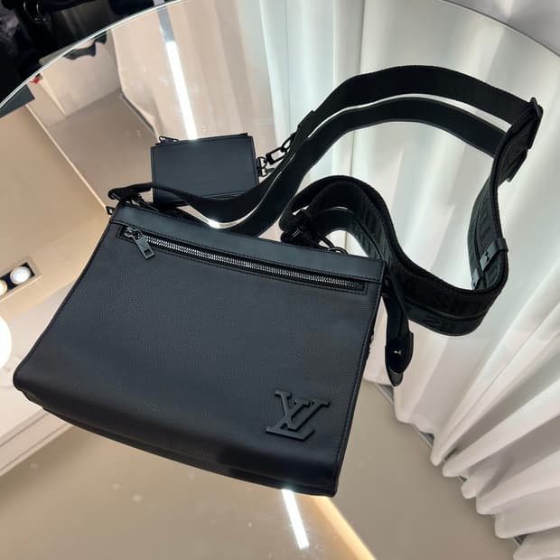 루이비통 에어로그램 메신저백 크로스백