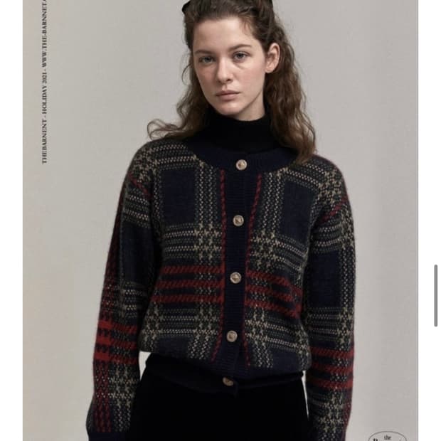 (새상품)더바넷 캐롤 가디건