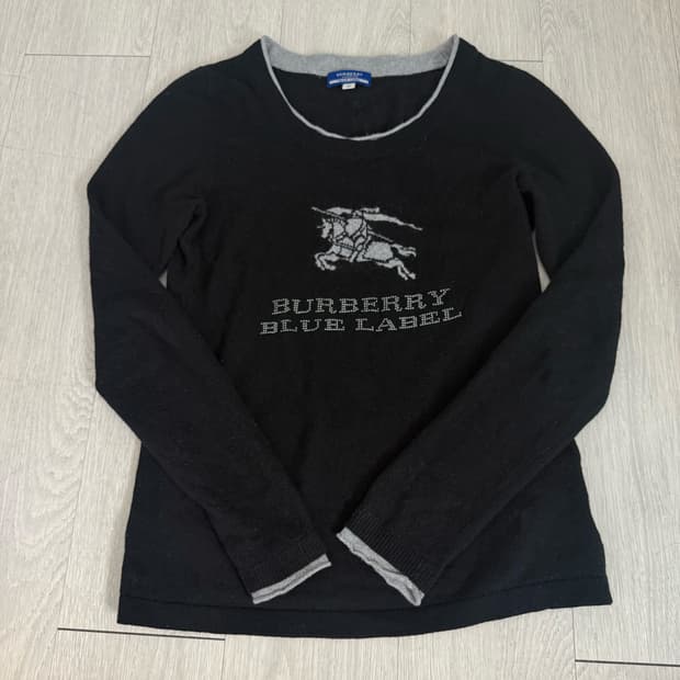 버버리 블루라벨 큐빅 빈티지 니트