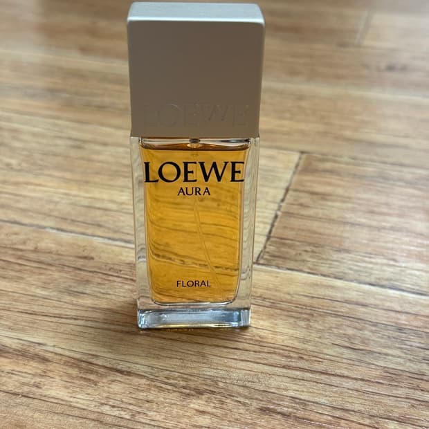 로에베 향수 플로랄 LOEWE AURA FLORAL