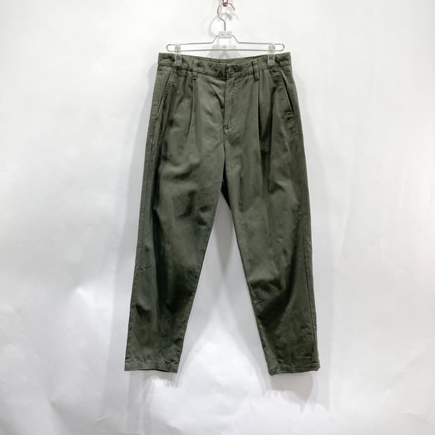 무신사 남 원턱 면바지 카키 31