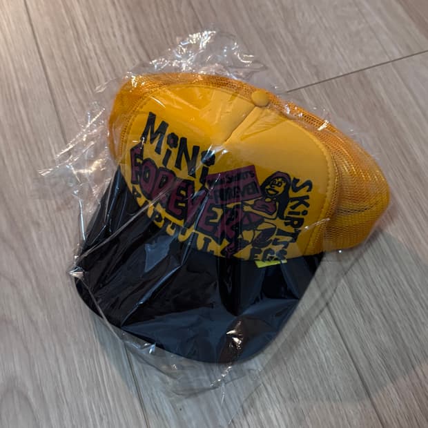 캐피탈 트러커캡 미니스커트 포에버