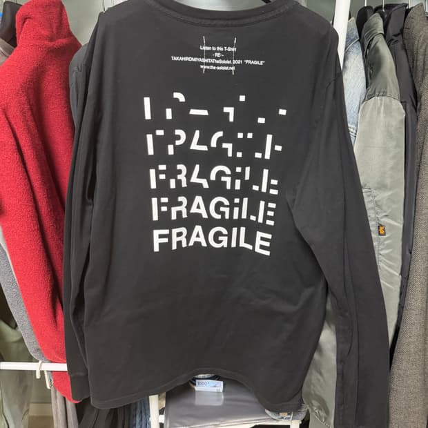 Soloist. 21SS FRAGILE 롱슬리브 (54)