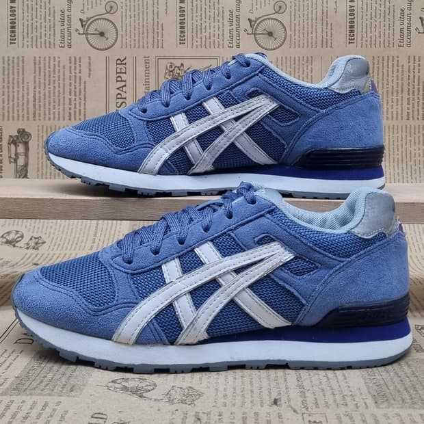 아식스 여성운동화230