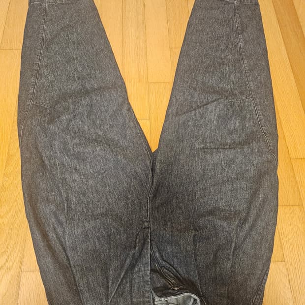 비이커 와이드 테이퍼드 데님 인디고002