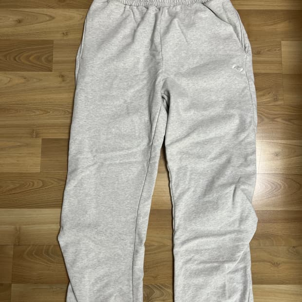 산산기어 스웻팬츠 22FW 오트밀 1사이즈