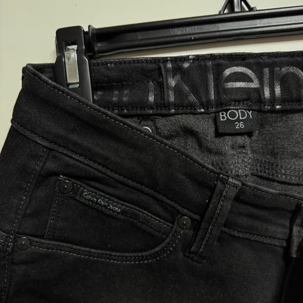 켈빈클라인 바지