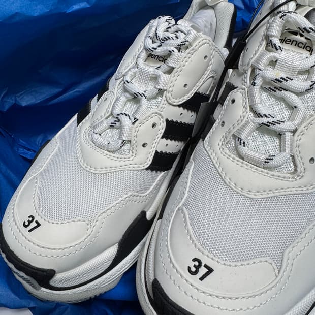 발렌시아가x아디다스 트리플s 완전 새상품 풀박