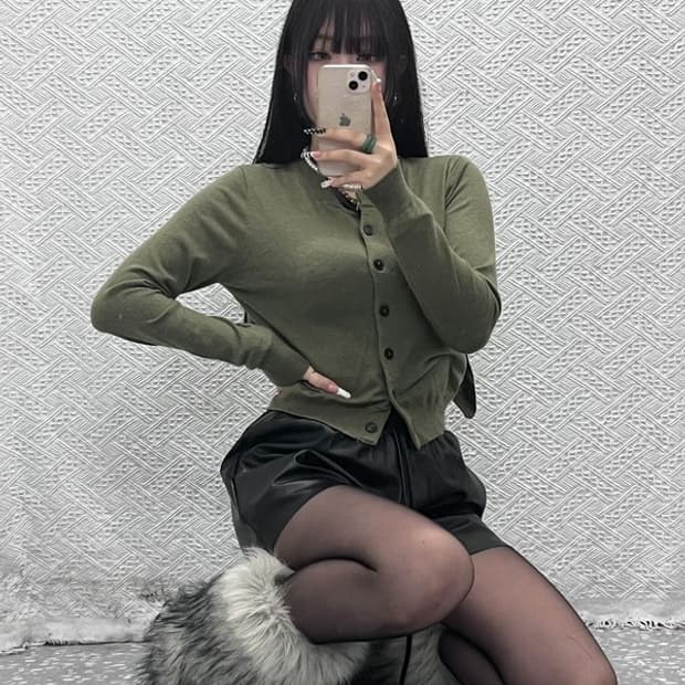 자라 세일러카라 말차카키 슬림 세미크롭 가디건 85 C10280