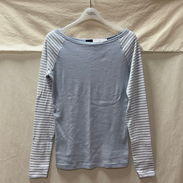 브랜디멜빌 오픈숄더 티셔츠