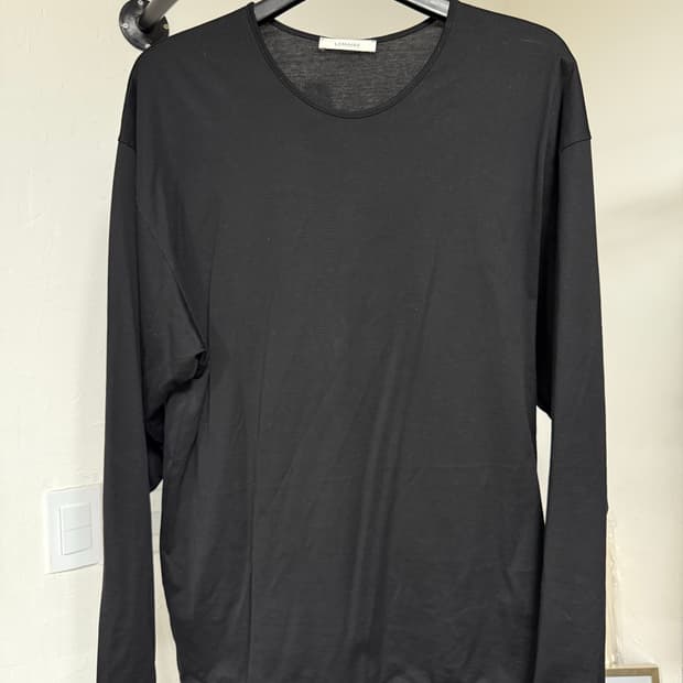 르메르 릴렉스드 롱슬리브 티