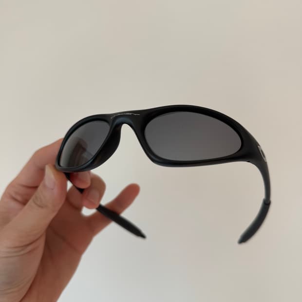 오클리 선글라스 미뉴트 무광블랙