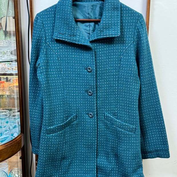 블루 도트 빈티지 코트