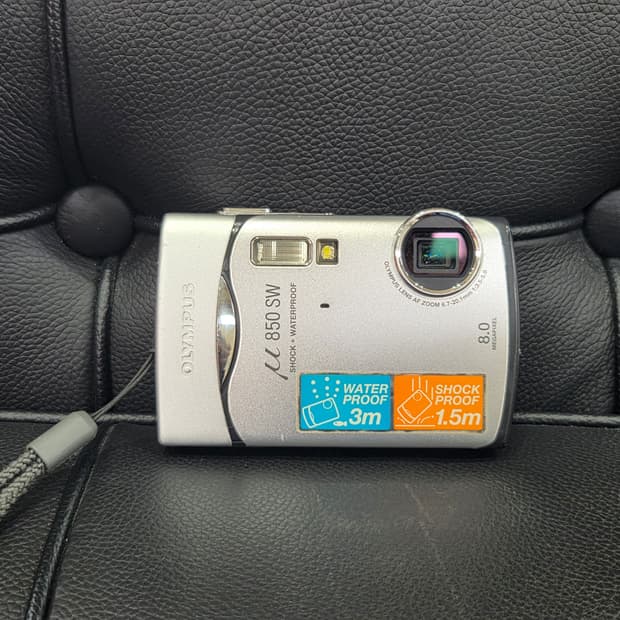 올림푸스 M850SW *빈티지디카*