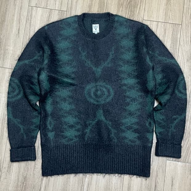 남이서팔 모헤어 니트