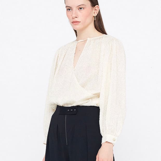 분더캄머 텍스쳐 블라우스