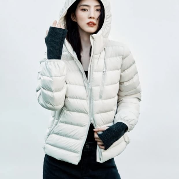 (W)무신사스탠다드 시티레저후디드 패딩 