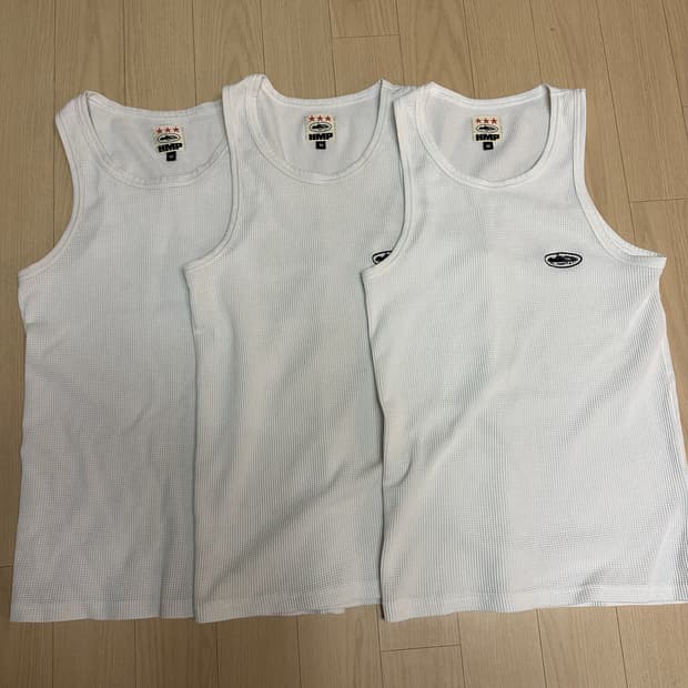 코르테이즈 탱크탑 나시 M