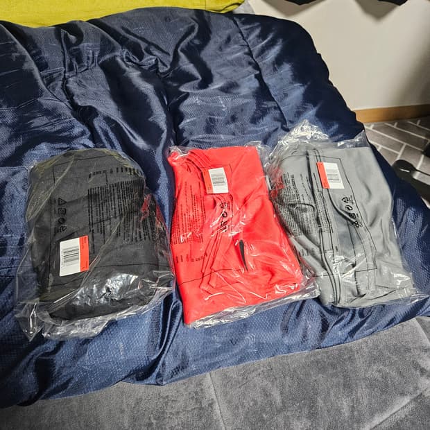 [L] 나이키 반바지  7인치 새상품 검 빨 회 3개