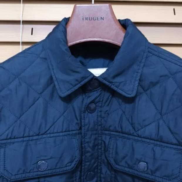 홀리스터 네이비누빔점퍼 M사이즈