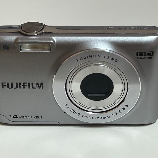 FUJIFILM FinePix JX490