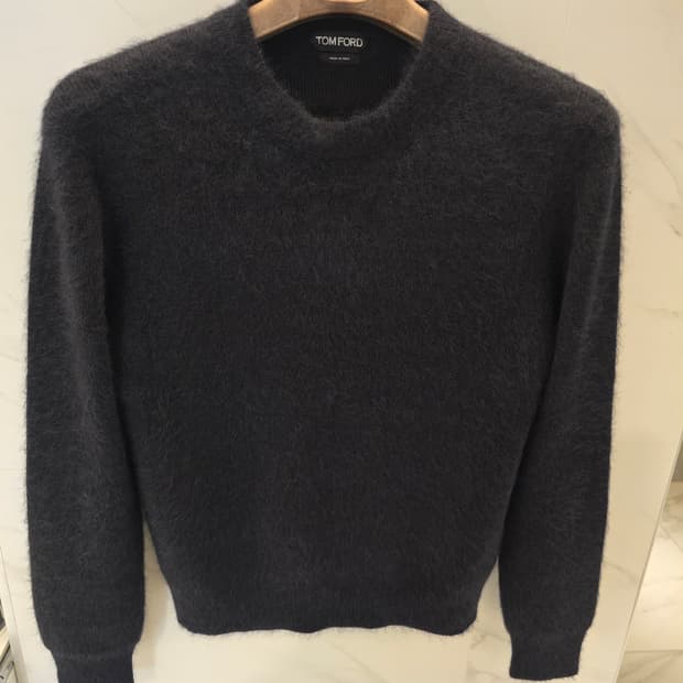 톰포드 실크 모헤어 스웨터