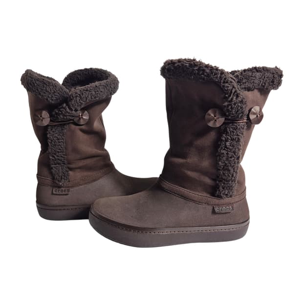 230-235) CROCS 크록스 모데사 스웨이드 버튼 부츠