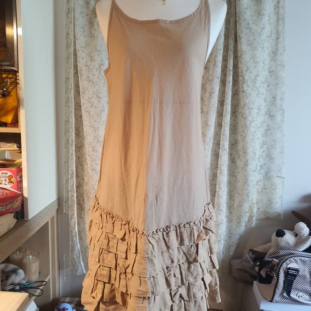 [일본빈티지] 프릴 캉캉 끈나시 롱 원피스 모리걸