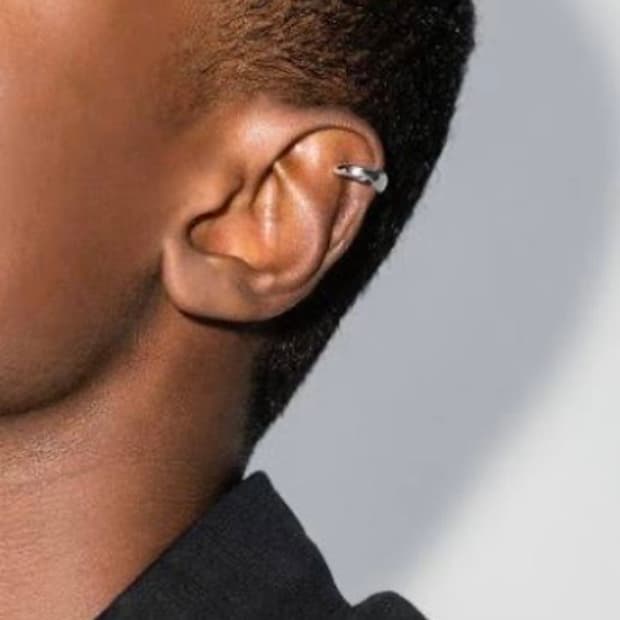 TOM WOOD _Ear Cuff Thick Silver - size m