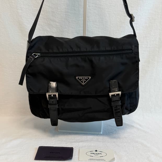 정품 프라다 포코노 나일론 메신저백 크로스백 숄더백