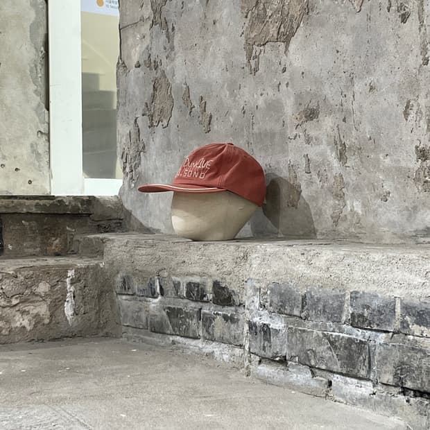 아노니모아노니마 더스티 로즈 아이 띵크 캡