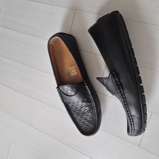 구찌 마이크로시마 466904 로퍼  245 (운동화 기준 250)