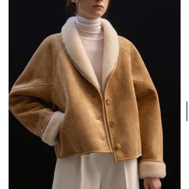 Le signature shearling jacket