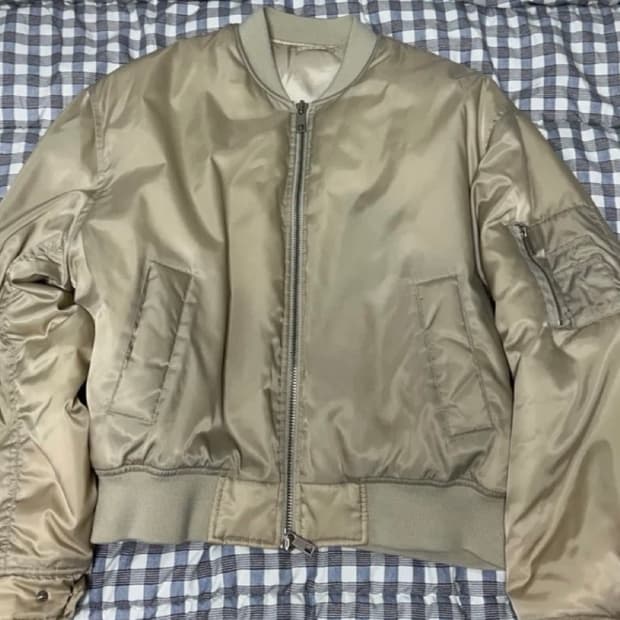 쿠어 coor 루슈 ma-1 크림 L