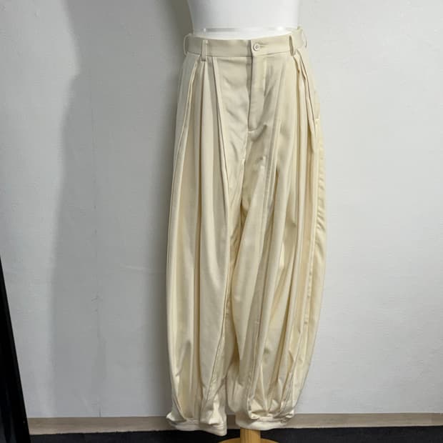 24aw 꼼데가르송 옴므플러스 울 다중 턱 벌룬팬츠s