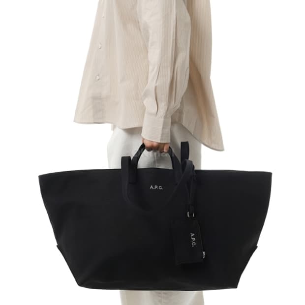 (새상품50%할인)APC 정품 26S/S Le Drummer 숄더백 블랙