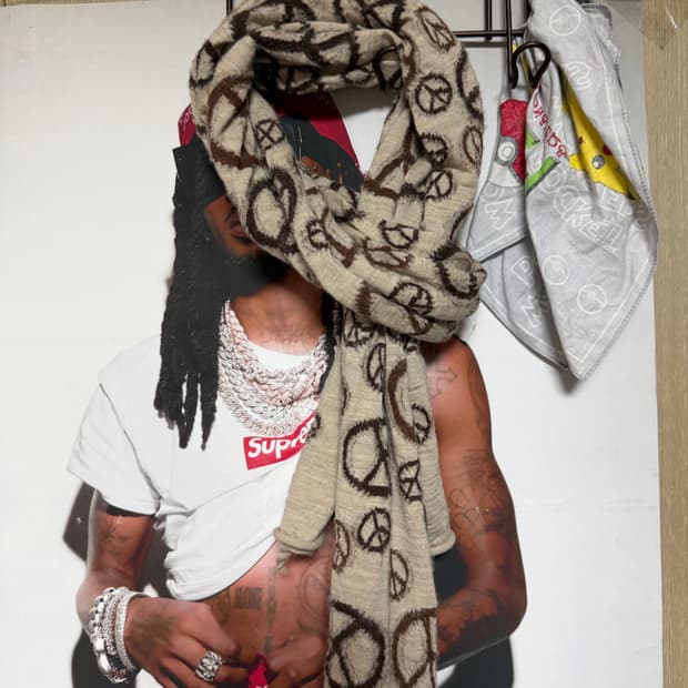 캐피탈 축융울 피스머플러