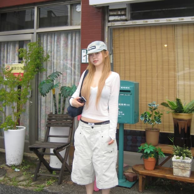 rivet bermuda pants M