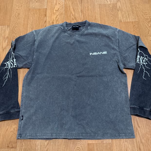 insane garage 긴팔티