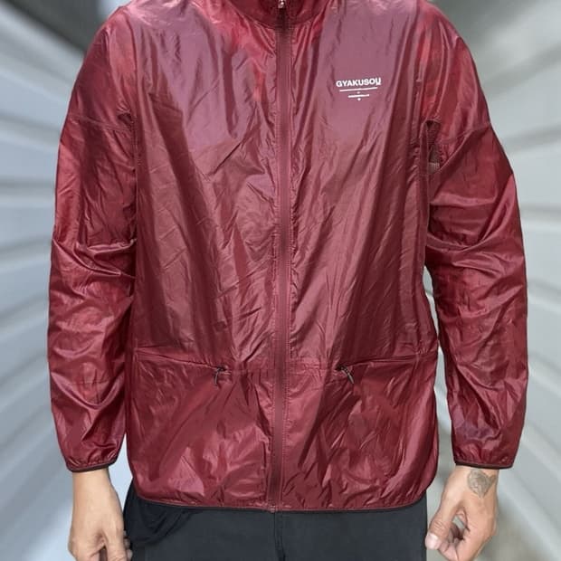 나이키 갸쿠소우 언더커버 러닝 자켓 바람막이 M 해외판 (국내L)