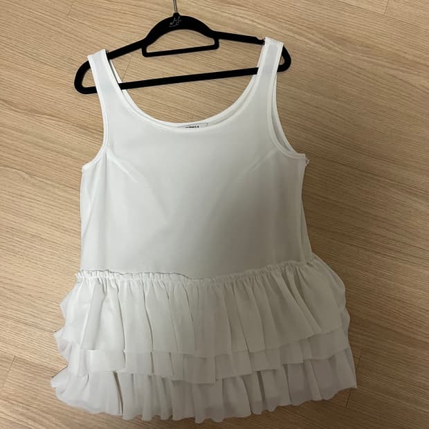 Burmula frill sleeveless top