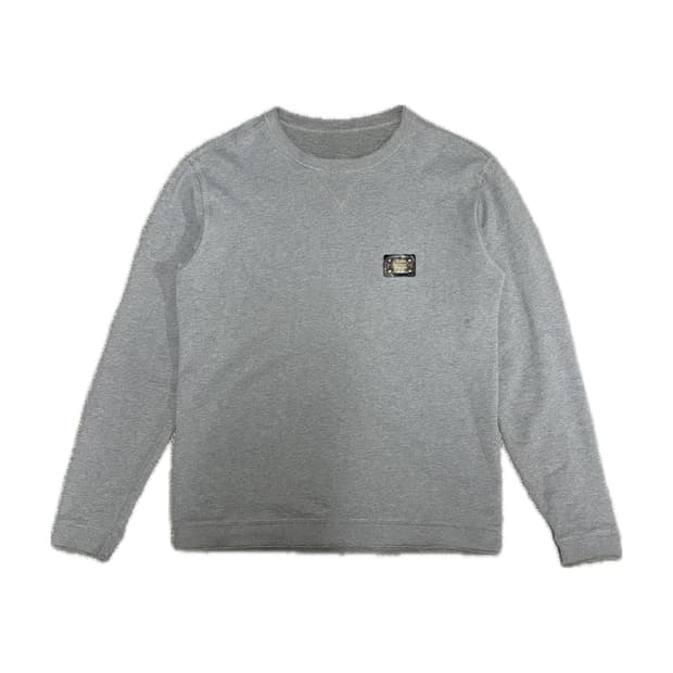 돌체앤가바나 메탈 로고 플레이트 스웨트셔츠