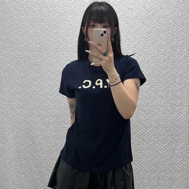 아페쎄 모던 캐주얼 빈티지 신형로고 프린팅 반팔티 M C13353